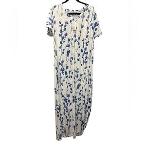 Exclusively Fancy White and Cream Maxi Sundress